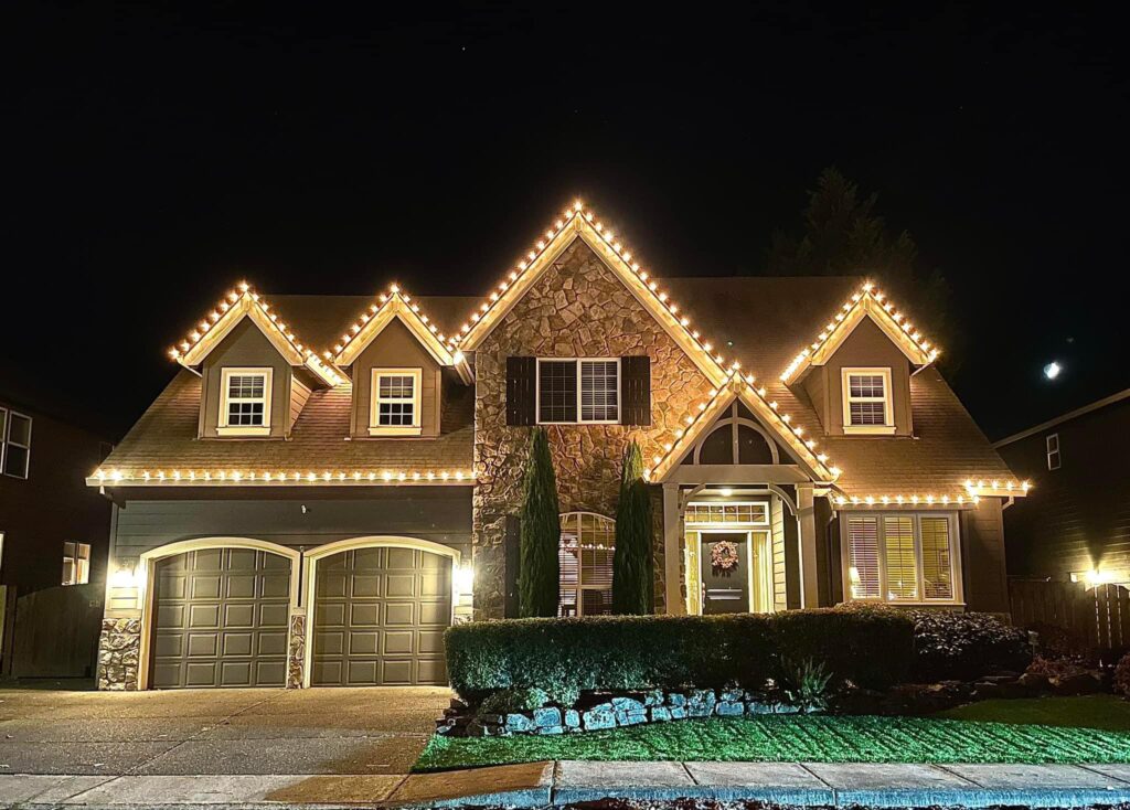 Holiday Lighting - Grounded Lighting Tampa