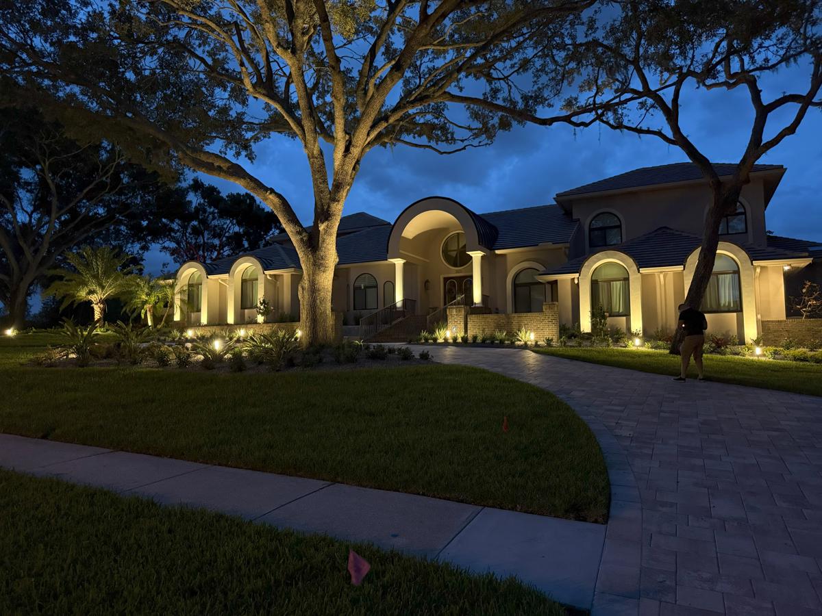 Front Yard Pathway and Facade Lighting at Dusk – Lutz, FL